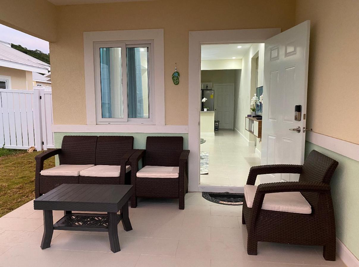 Natalia'S Sweet Oasis Apartment Lucea Ngoại thất bức ảnh